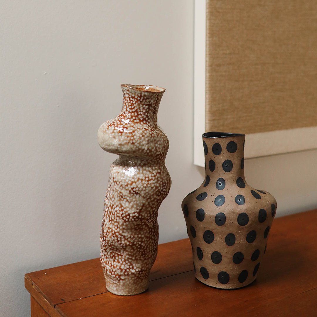 Black Polka Dot Vase no.458