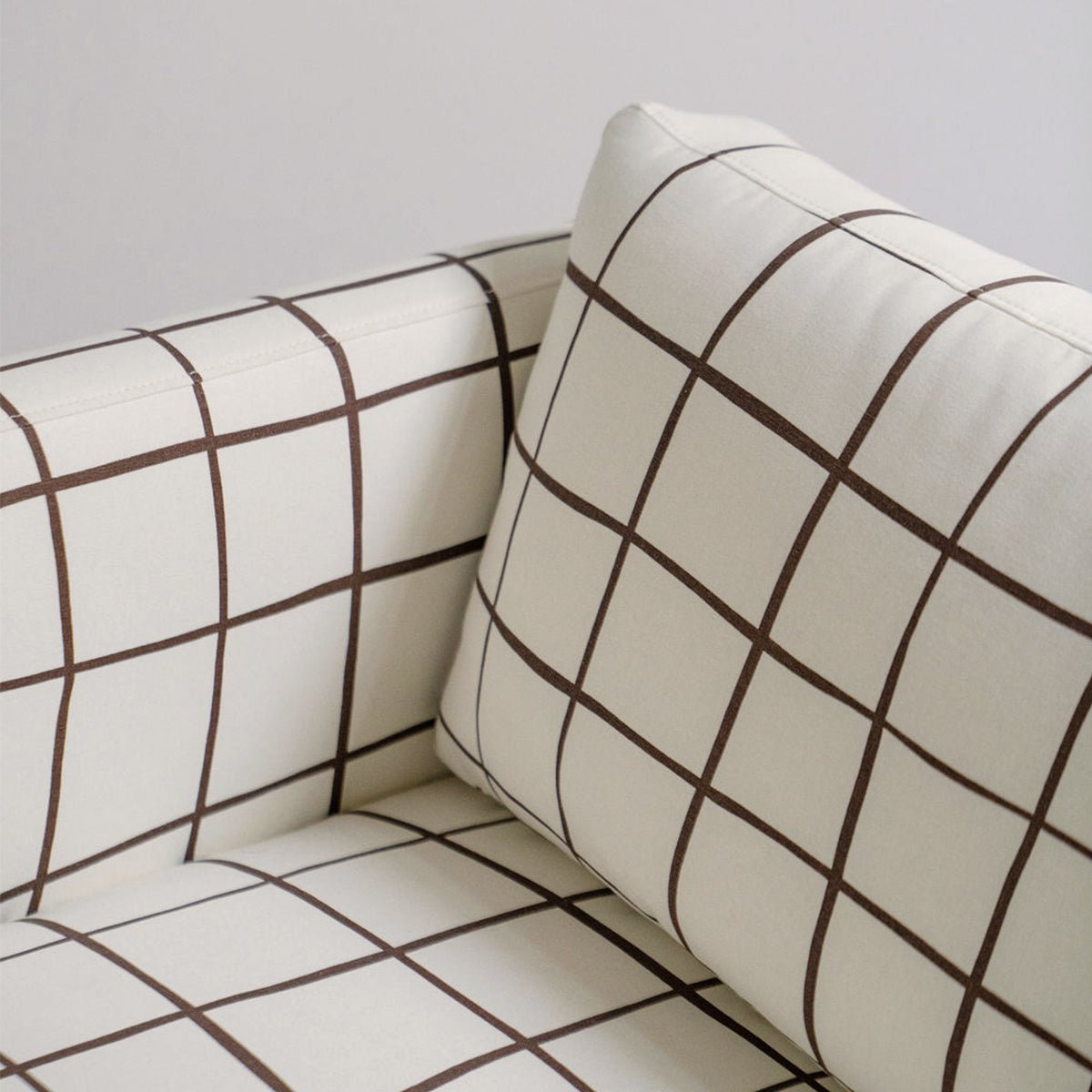 A Pair of Knoll Pfister Club Chairs