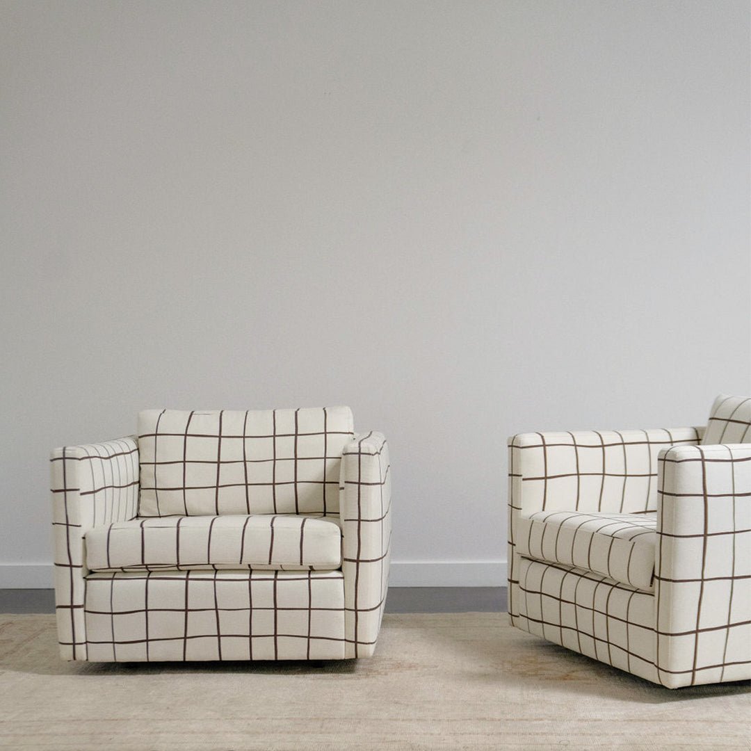 A Pair of Knoll Pfister Club Chairs