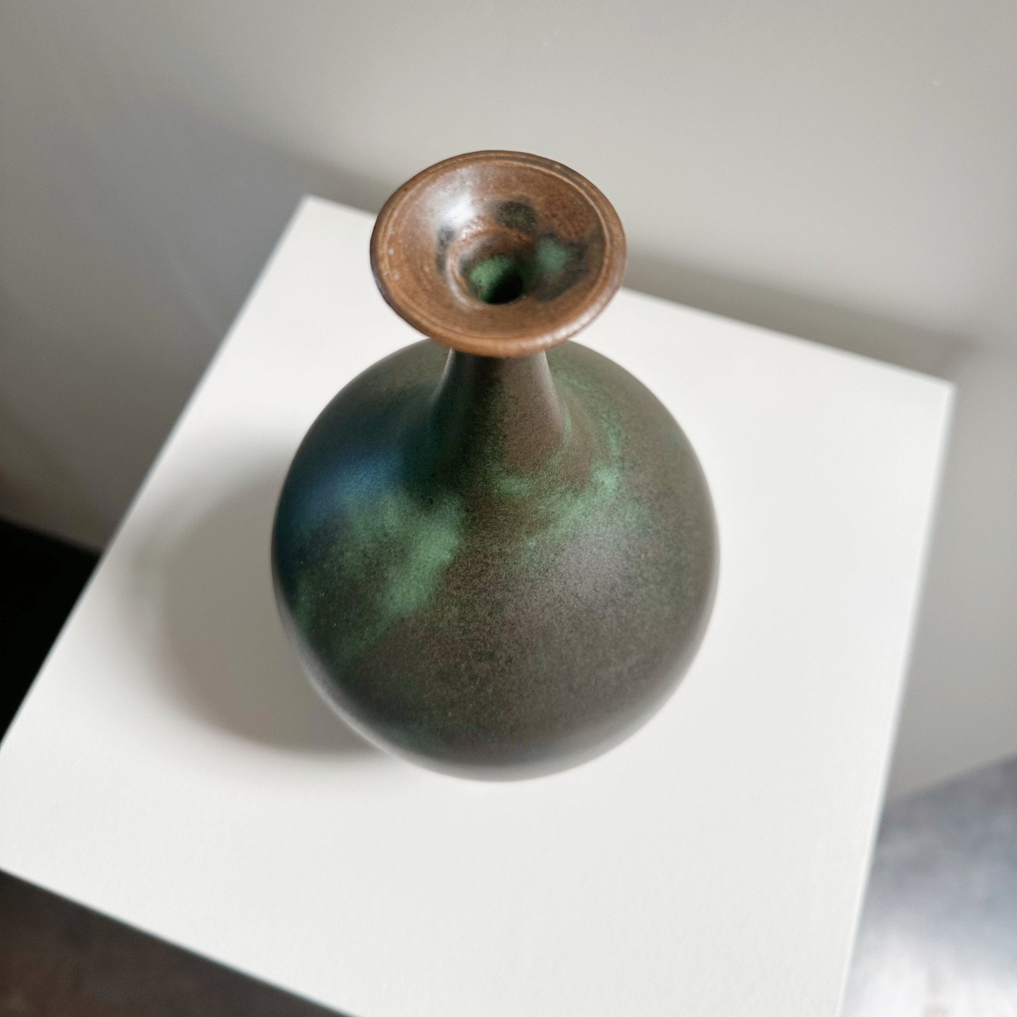 Green Bottleneck Vase