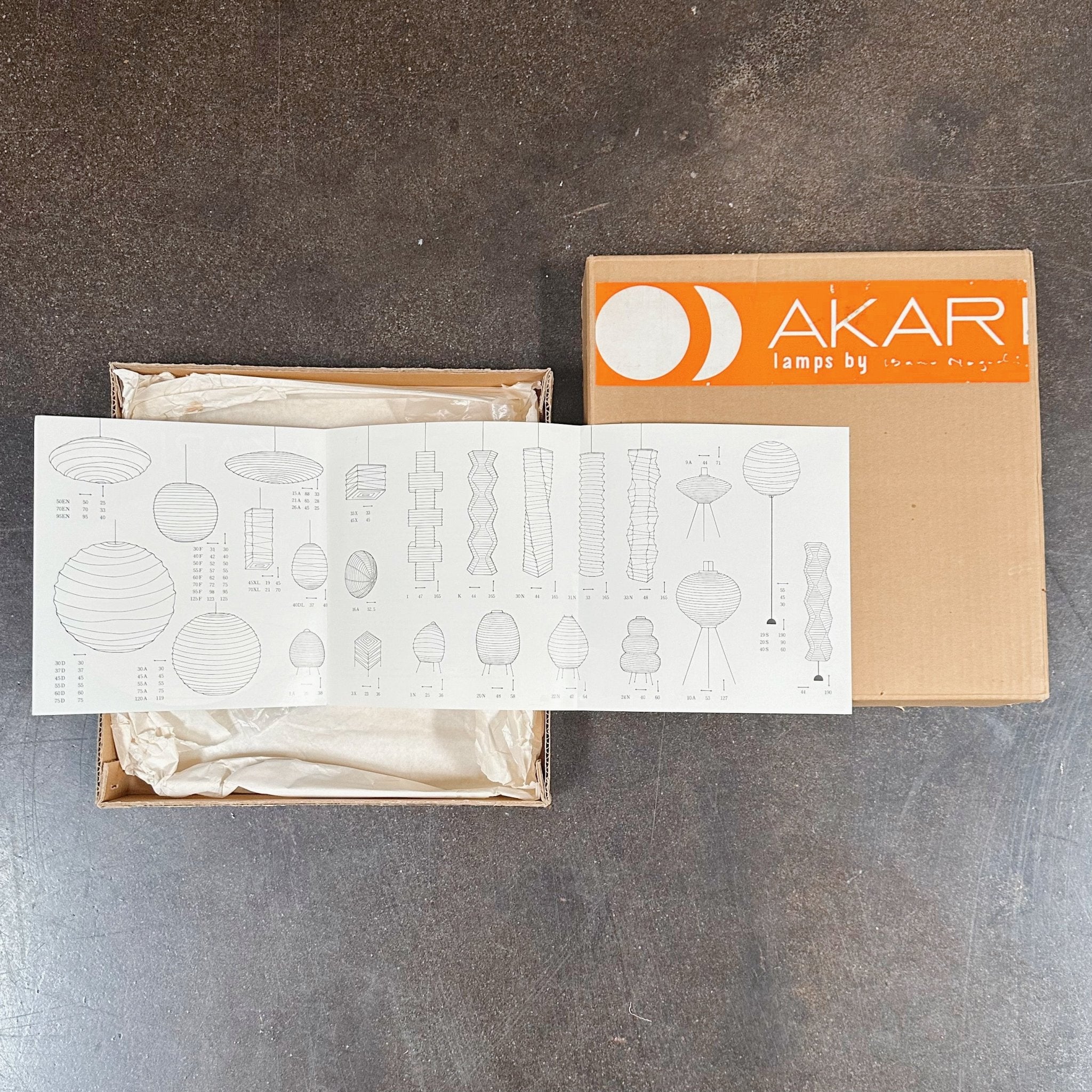 Early Isamu Noguchi Akari Light Sculpture, Model 3X