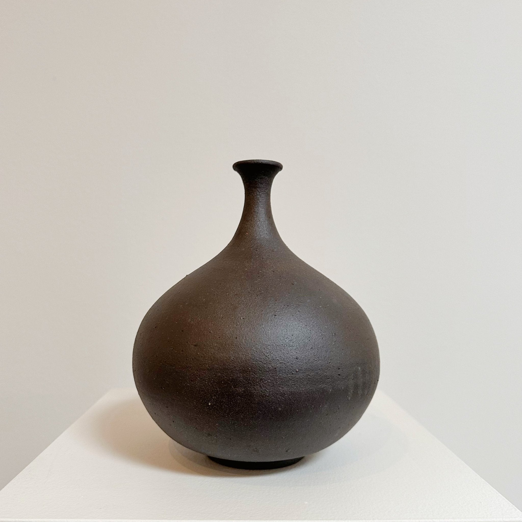 Black Clay Wide Bottleneck Vase
