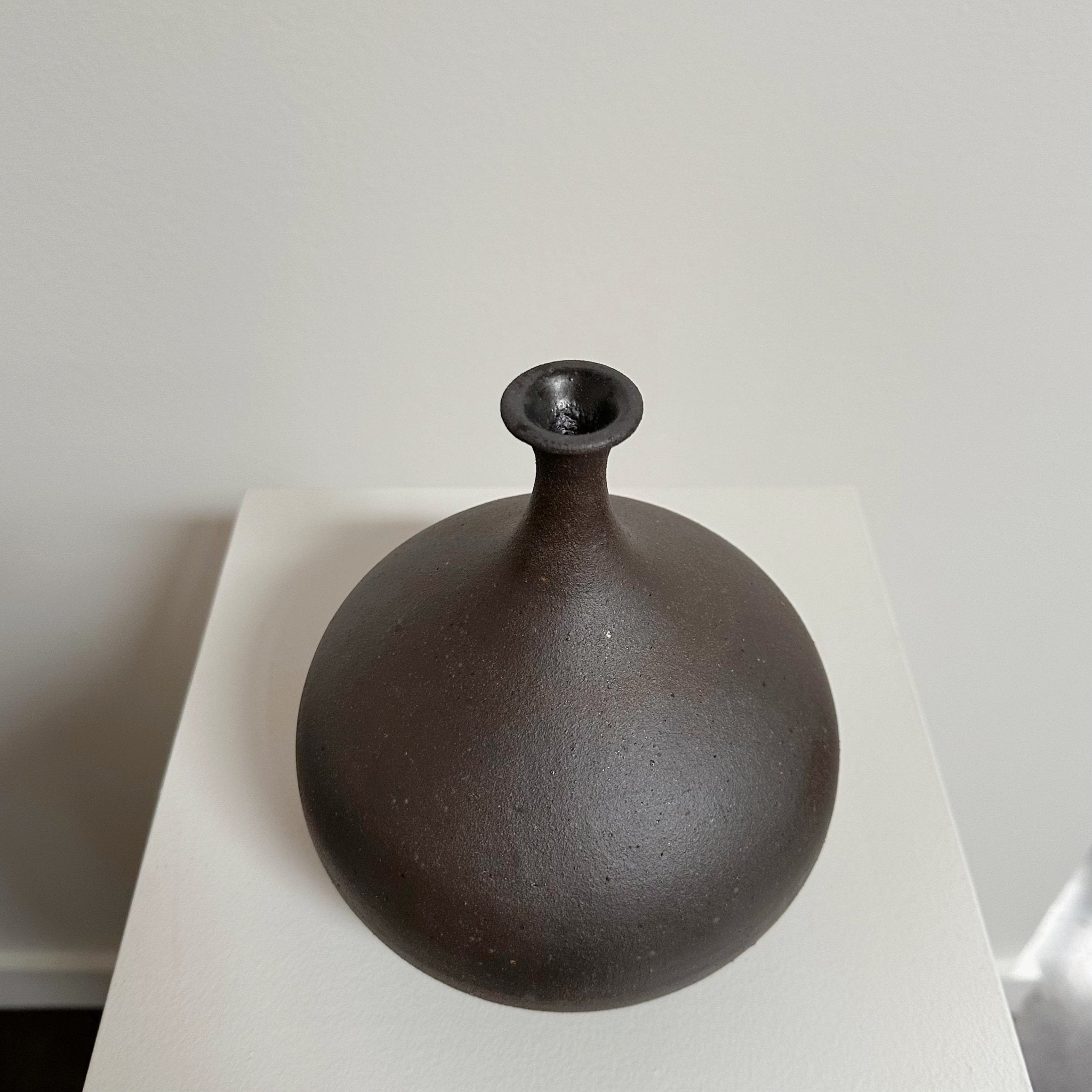 Black Clay Wide Bottleneck Vase