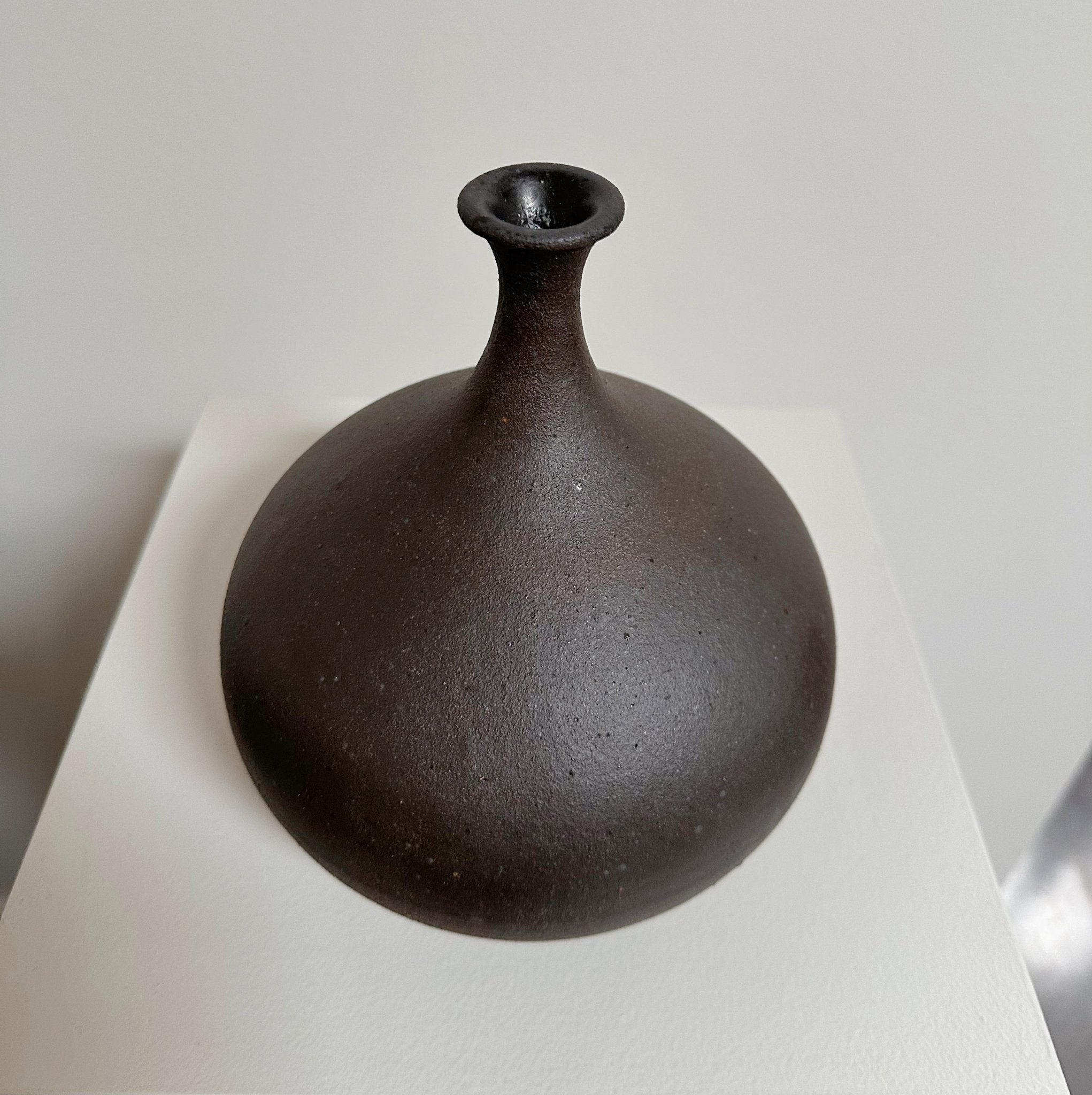 Black Clay Wide Bottleneck Vase
