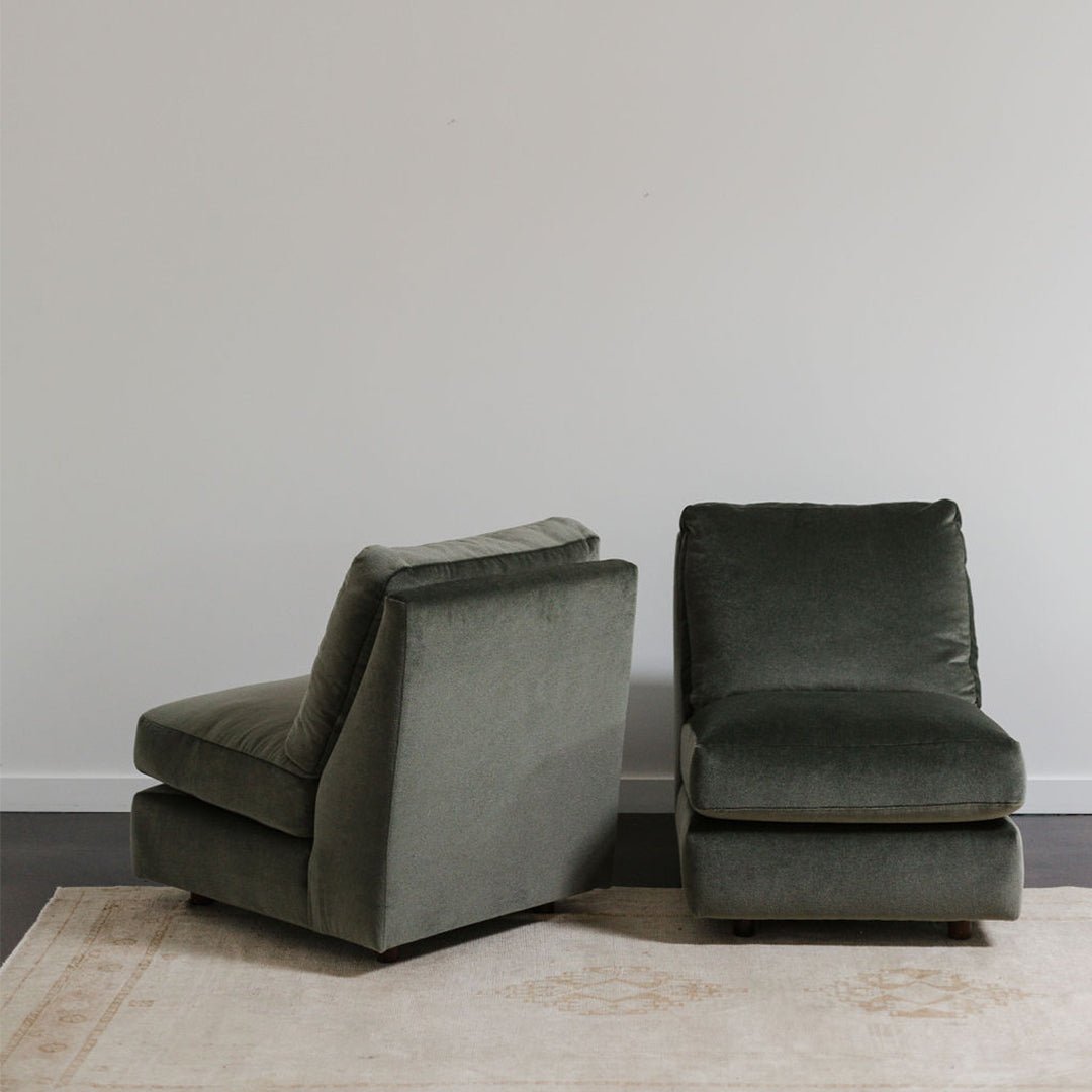 A Pair of Slipper Chairs by Burov Paris | 1975