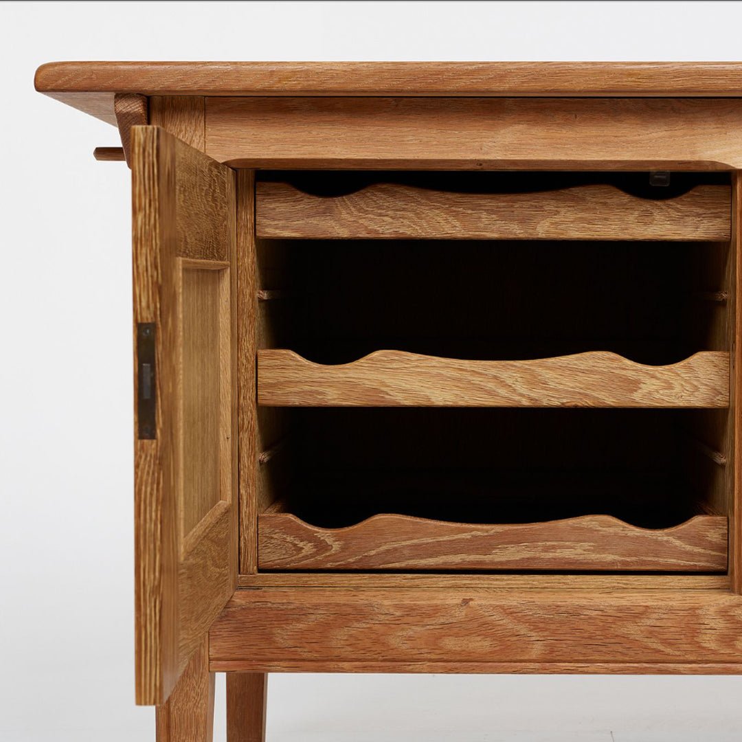Henning Kjaernulf Sideboard