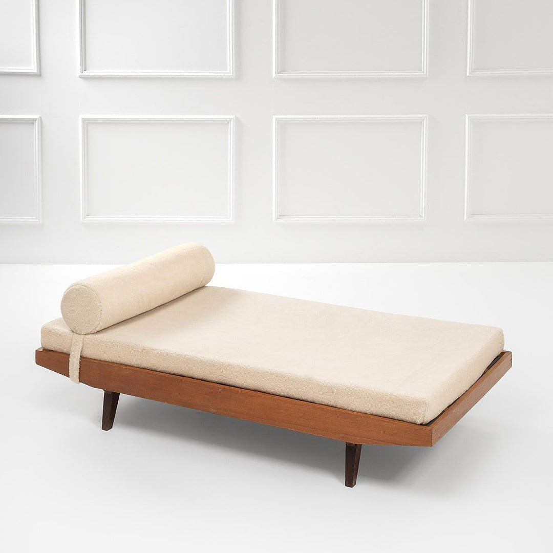 Italian Daybed Attributed to Augusto Romano (Available 01/25)