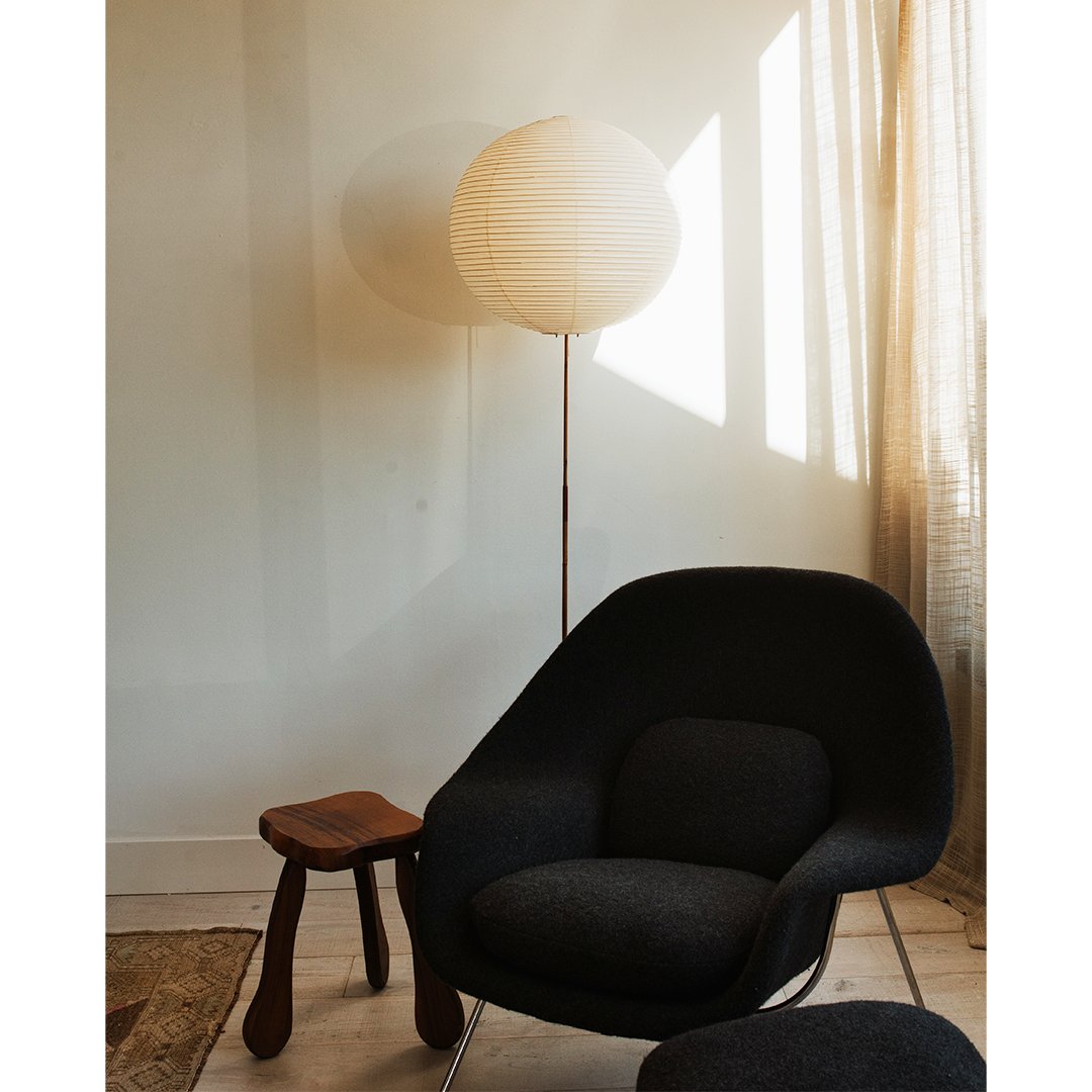 Womb Chair and Ottoman by Eero Saarinen